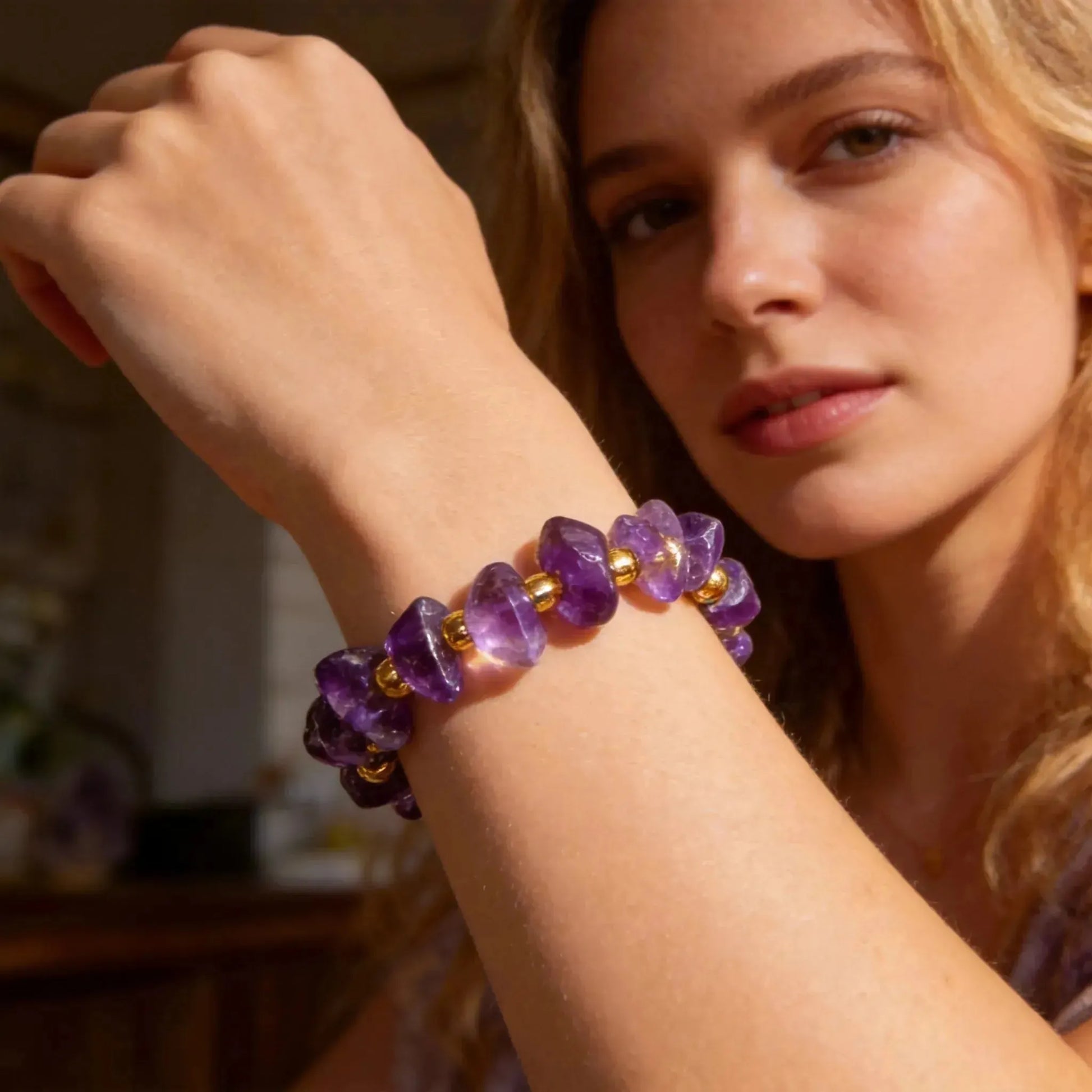 CHIGROVE Natural Amethyst Chip Bracelet | Healing Crystal Jewelry for Love & Daily Wear - ChiGrove