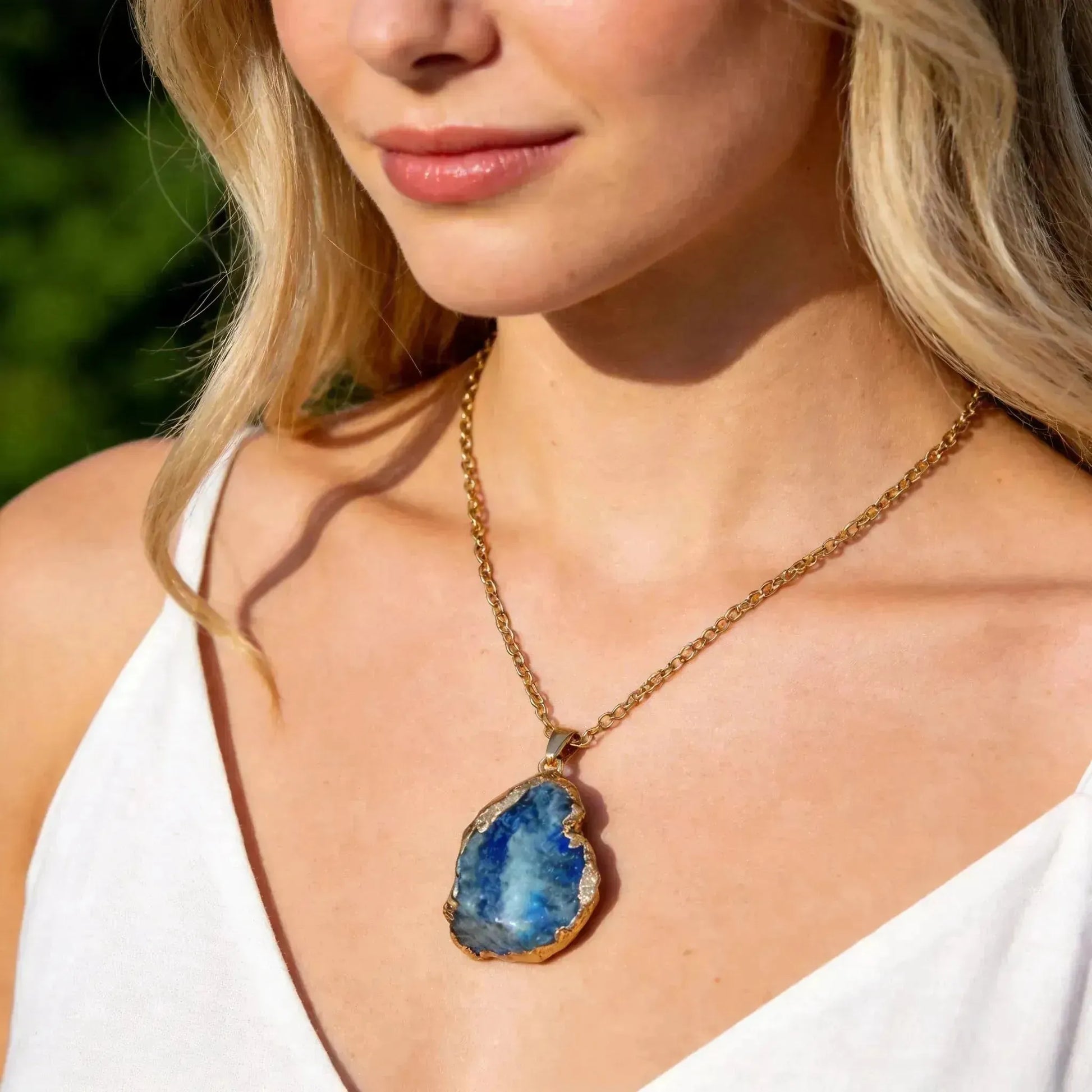 CHIGROVE Natural Raw Blue Agate Crystal Necklace | Healing Jewelry for Women Daily Wear & Gifting - ChiGrove